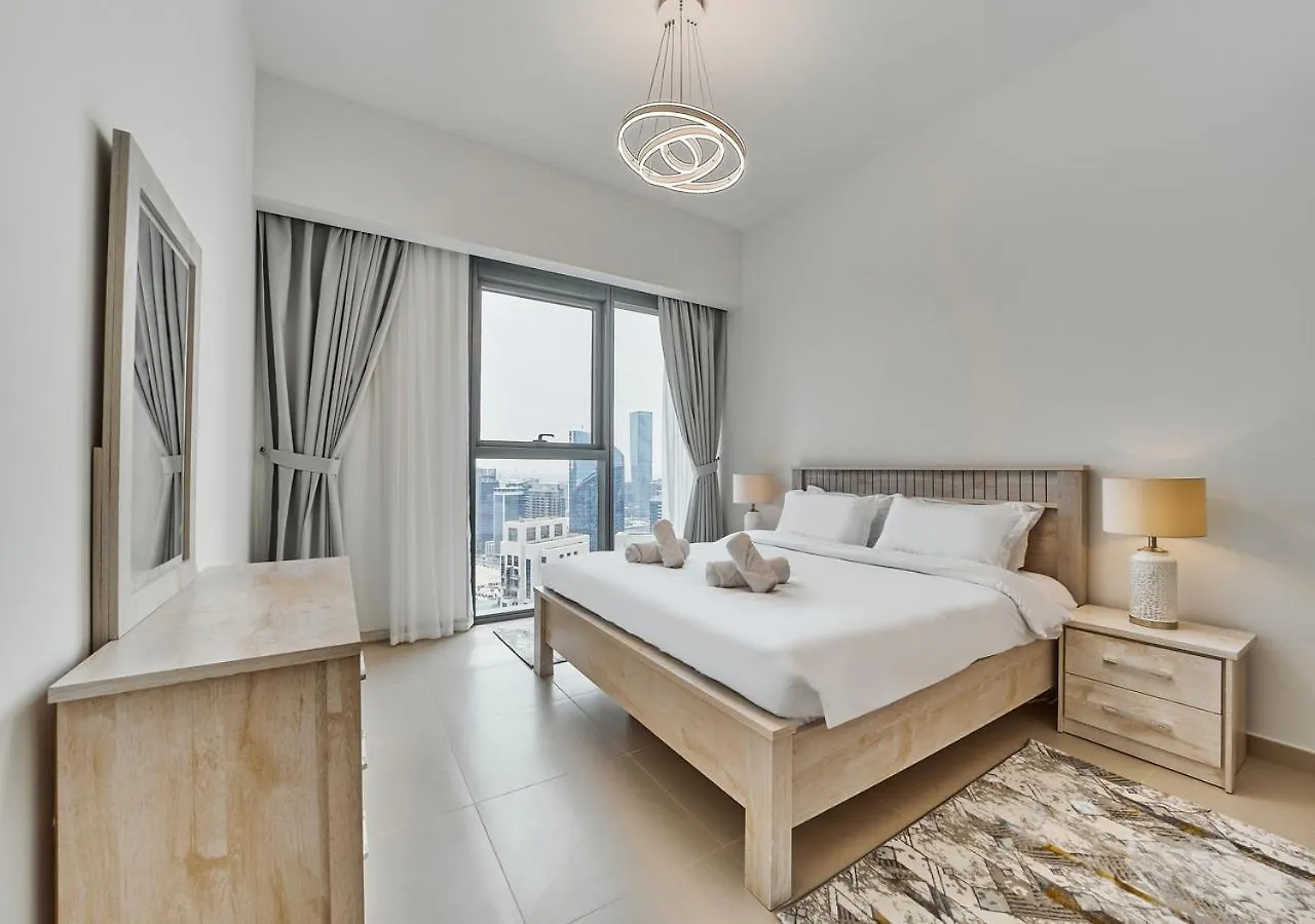 Апартаменты Majestic Act One 2Br 32Nd Floor- Downtown- Fountain View Дубай 0*,