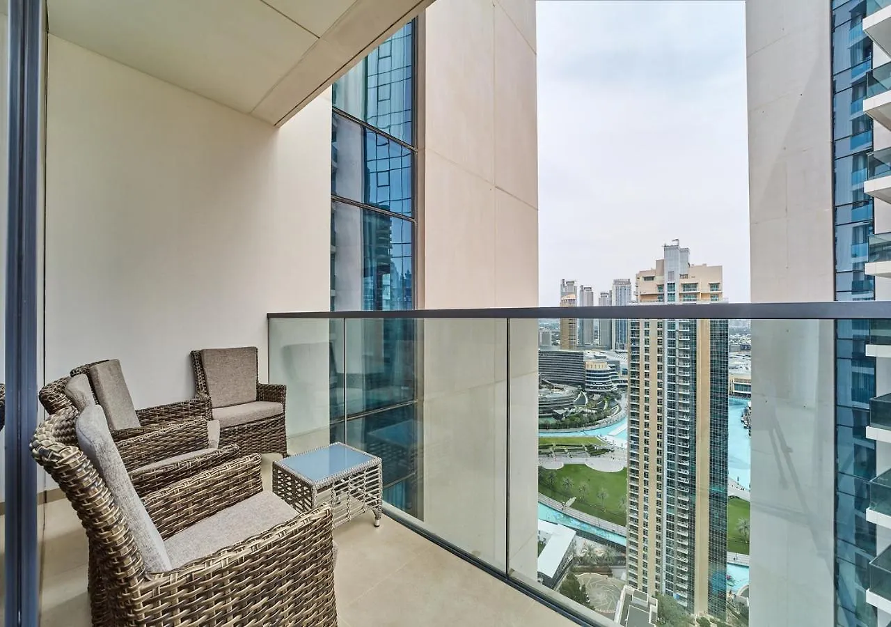 Апартаменты Majestic Act One 2Br 32Nd Floor- Downtown- Fountain View Дубай ОАЭ