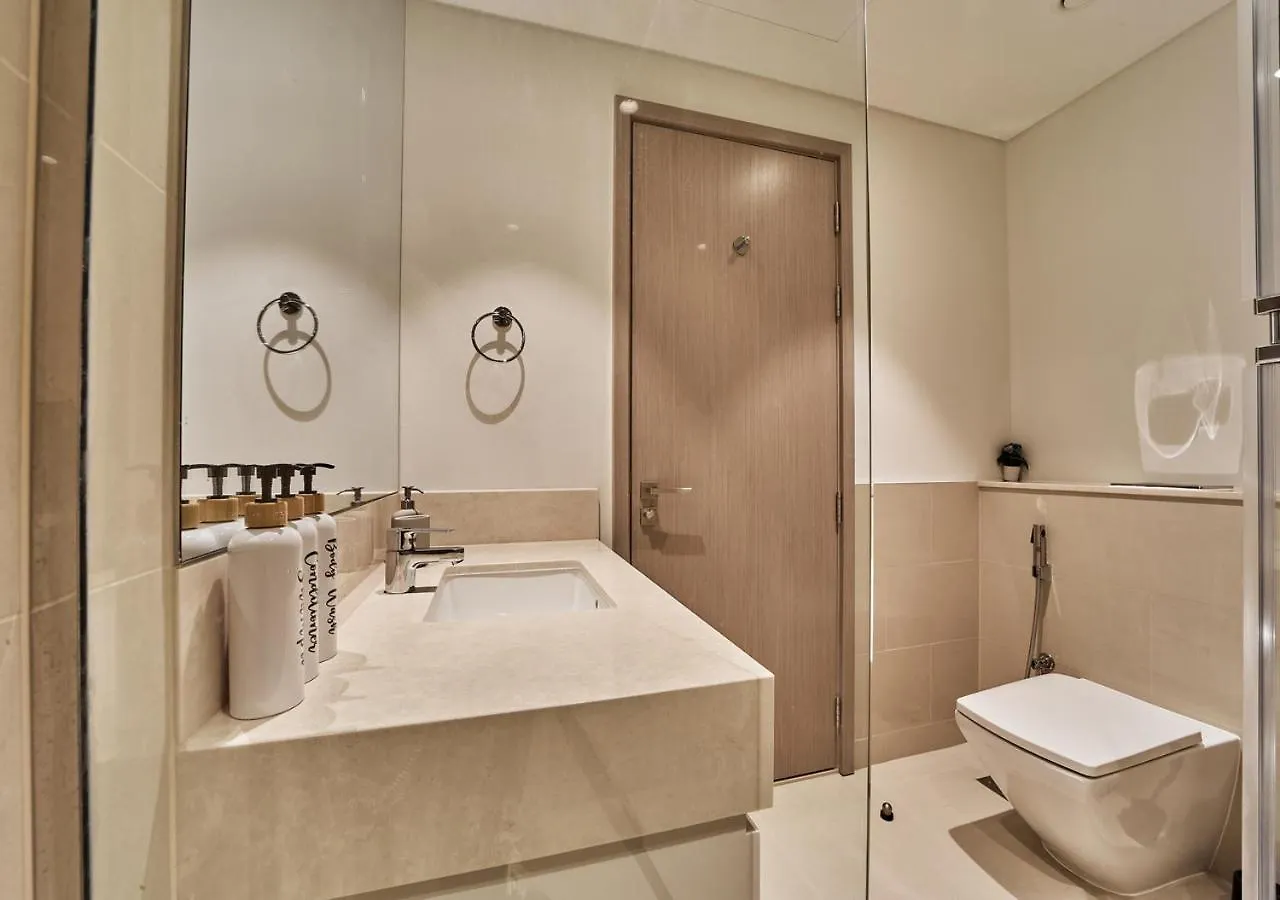 Апартаменты Majestic Act One 2Br 32Nd Floor- Downtown- Fountain View Дубай