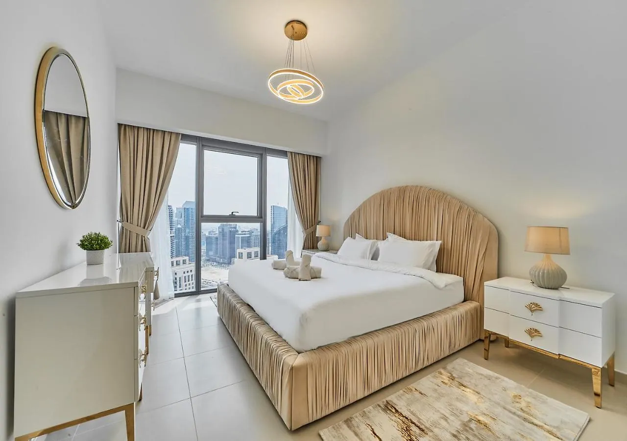 Апартаменты Majestic Act One 2Br 32Nd Floor- Downtown- Fountain View Дубай